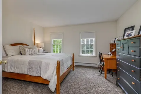 3 Aberdeen St Street Windham NH 03087