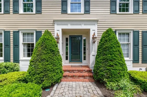 3 Aberdeen St Street Windham NH 03087