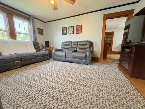 27 Columbus Circle Newport NH 03773