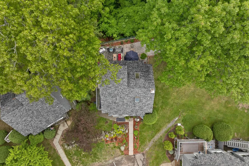 6 Cumberland Road Gilford NH 03249