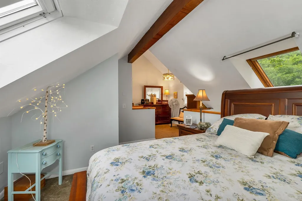 6 Cumberland Road Gilford NH 03249