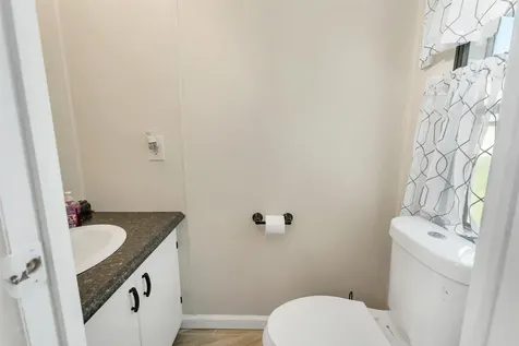 1 Woodgate Circle Tilton NH 03276