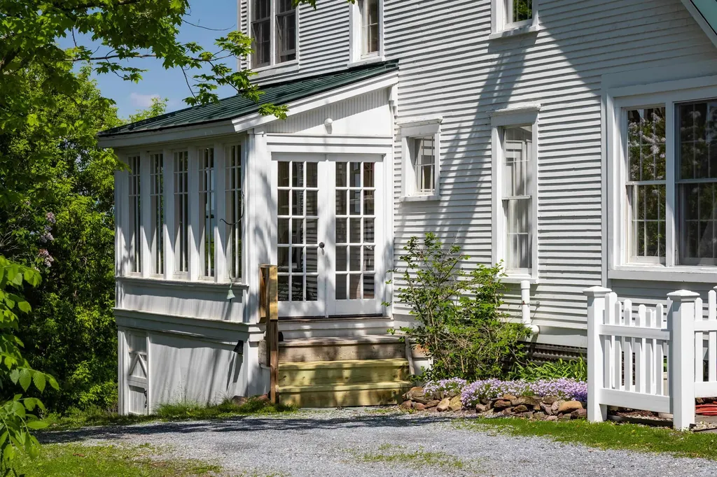 2898 Greenbush Road Charlotte VT 05445