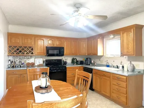 27 Good Place Hardwick VT 05843