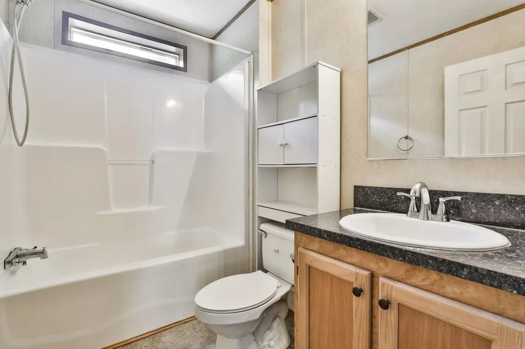 7 Pearl Court Merrimack NH 03054