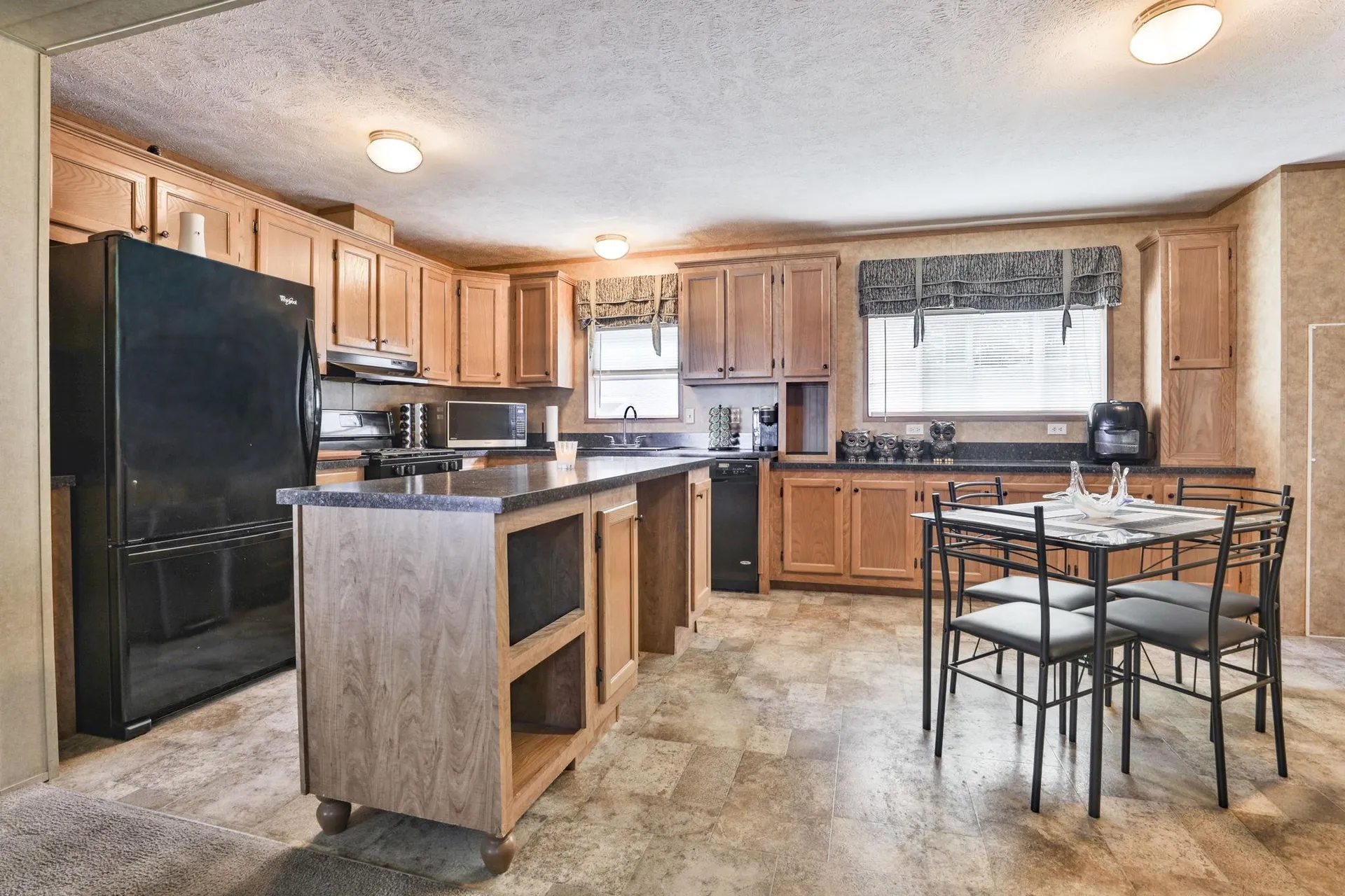 7 Pearl Court Merrimack NH 03054