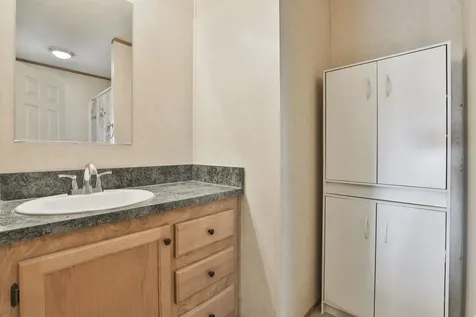7 Pearl Court Merrimack NH 03054