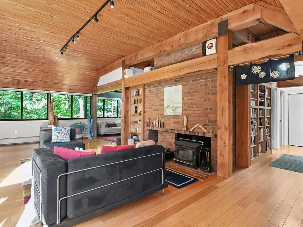 125 Redrock Drive Burlington VT 05401