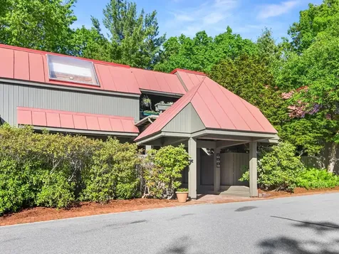 125 Redrock Drive Burlington VT 05401