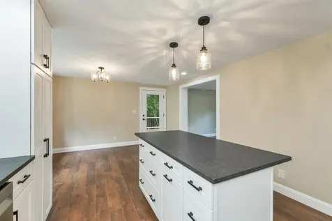260 Center Hill Road Epsom NH 03234