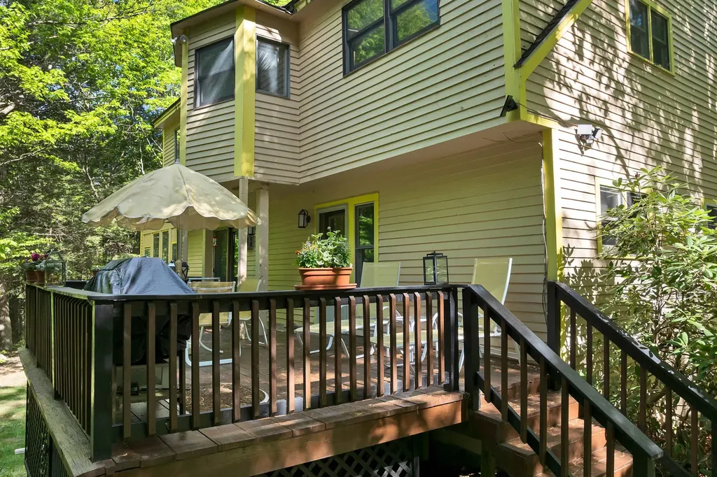 490 Meredith Center Road Laconia NH 03246