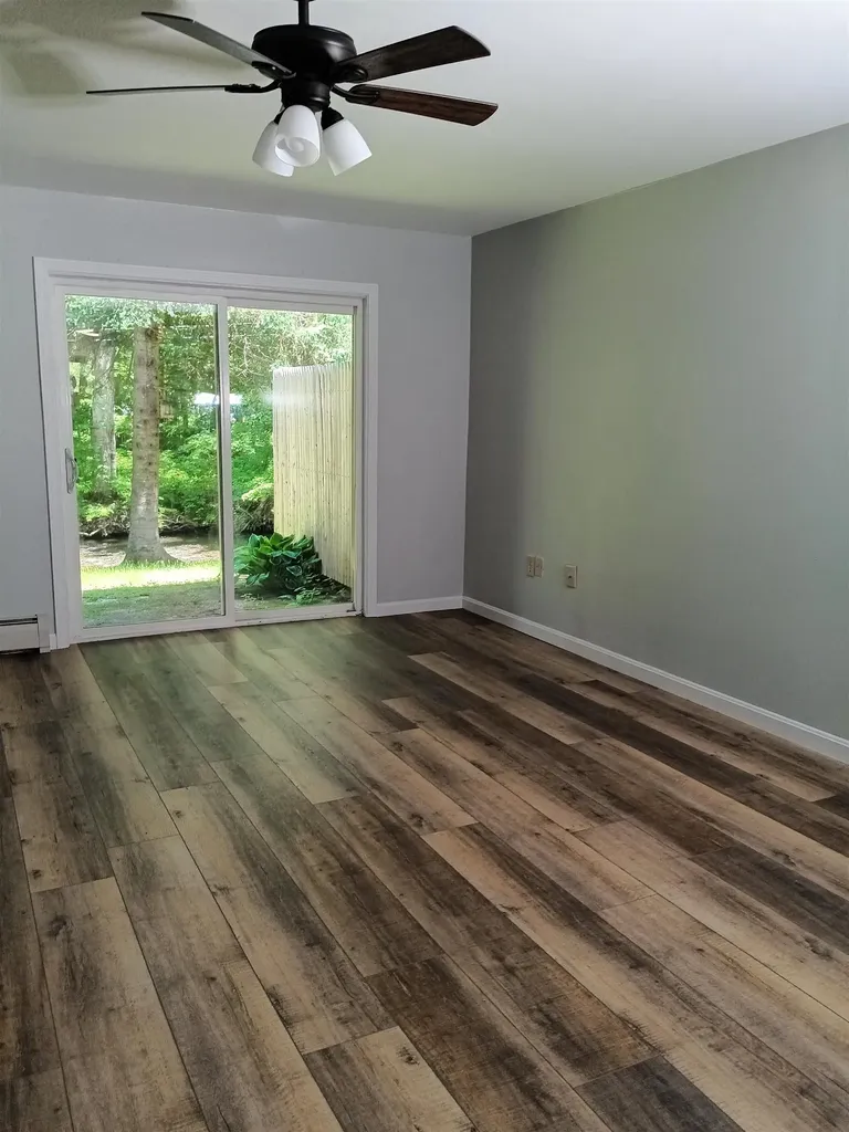 40 Brookside Drive Brattleboro VT 05301