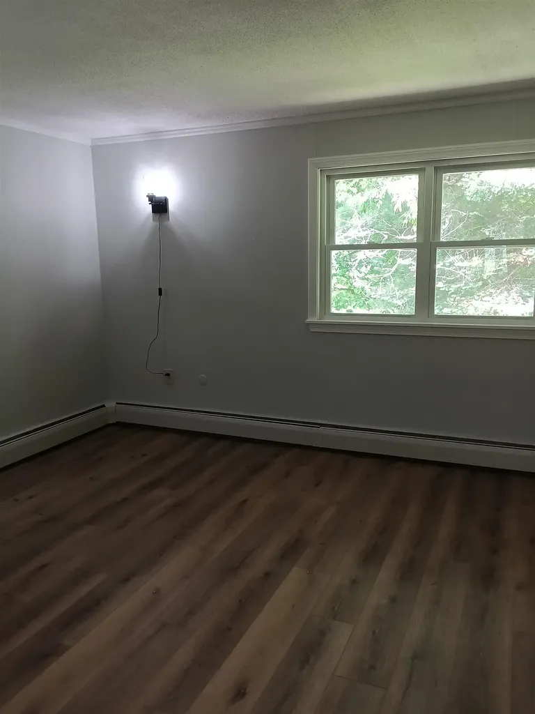 40 Brookside Drive Brattleboro VT 05301