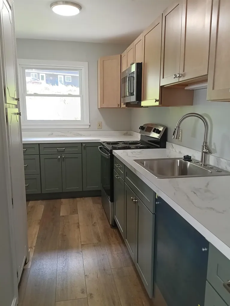 40 Brookside Drive Brattleboro VT 05301