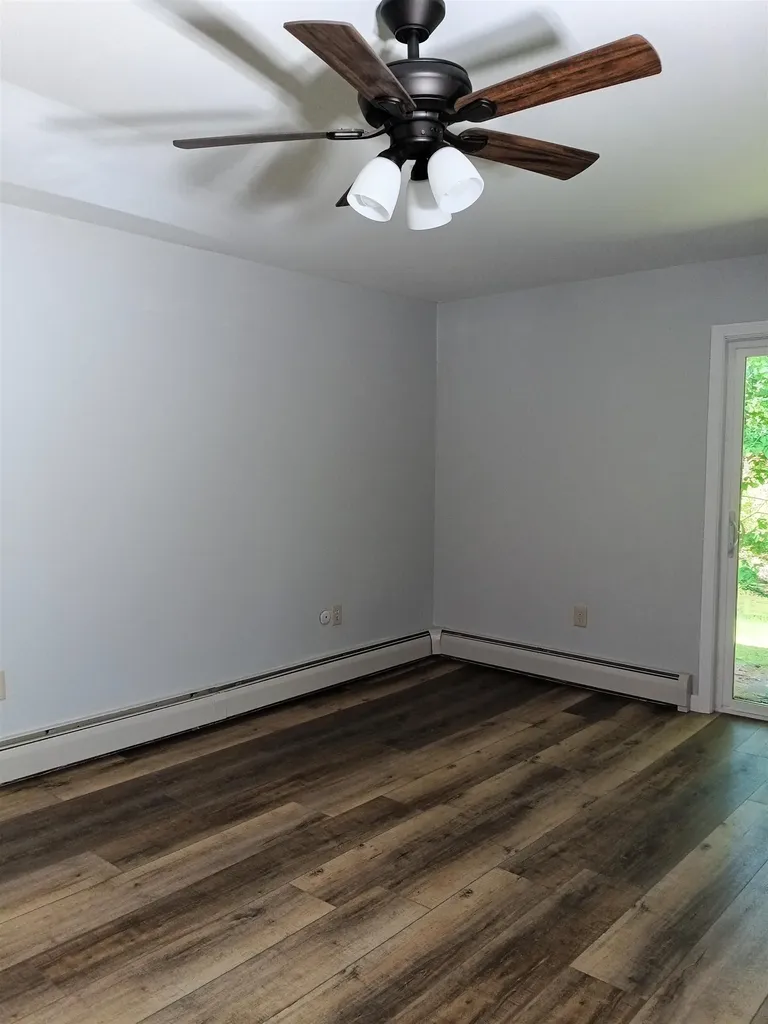40 Brookside Drive Brattleboro VT 05301