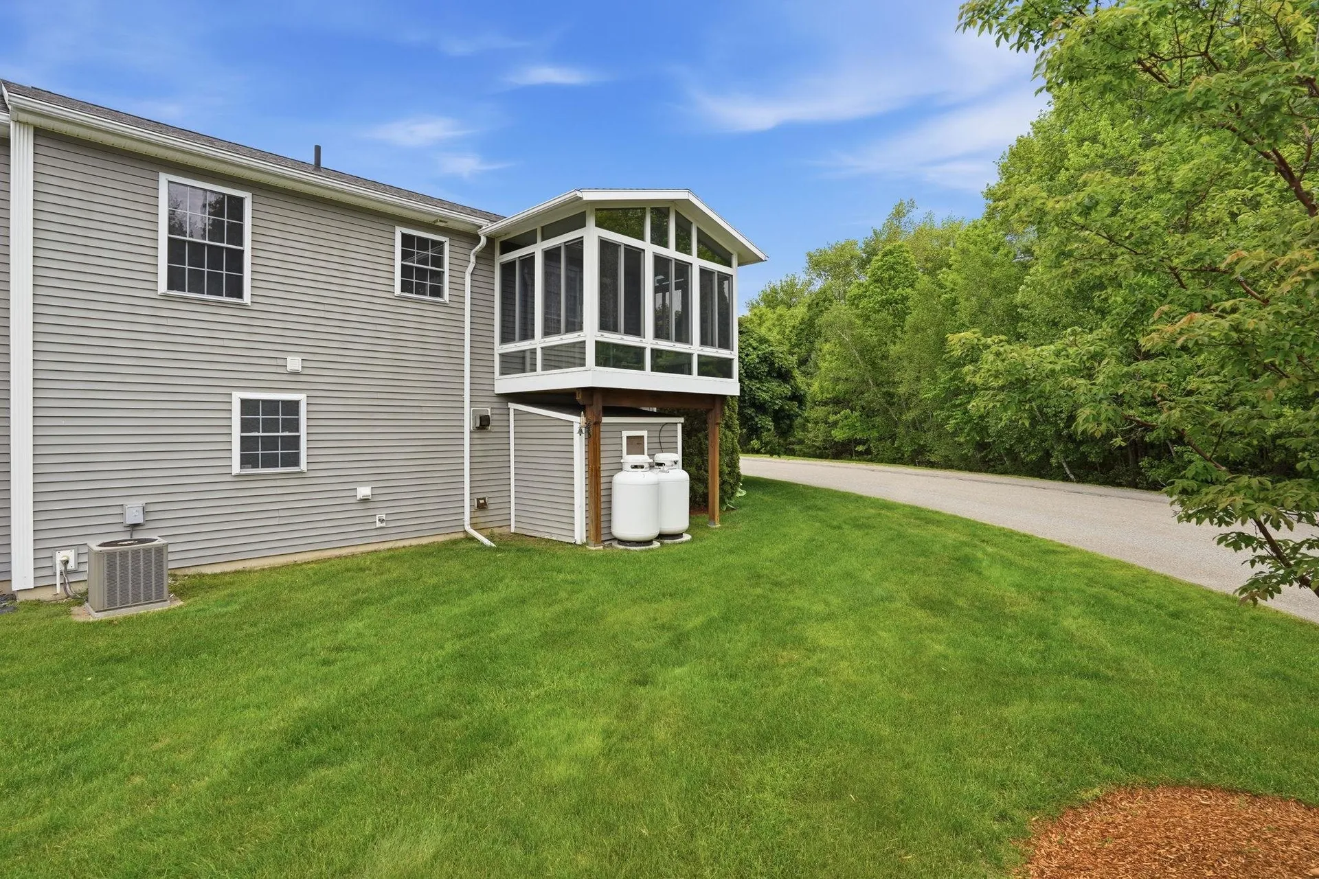 2 Red Sox Lane Raymond NH 03077