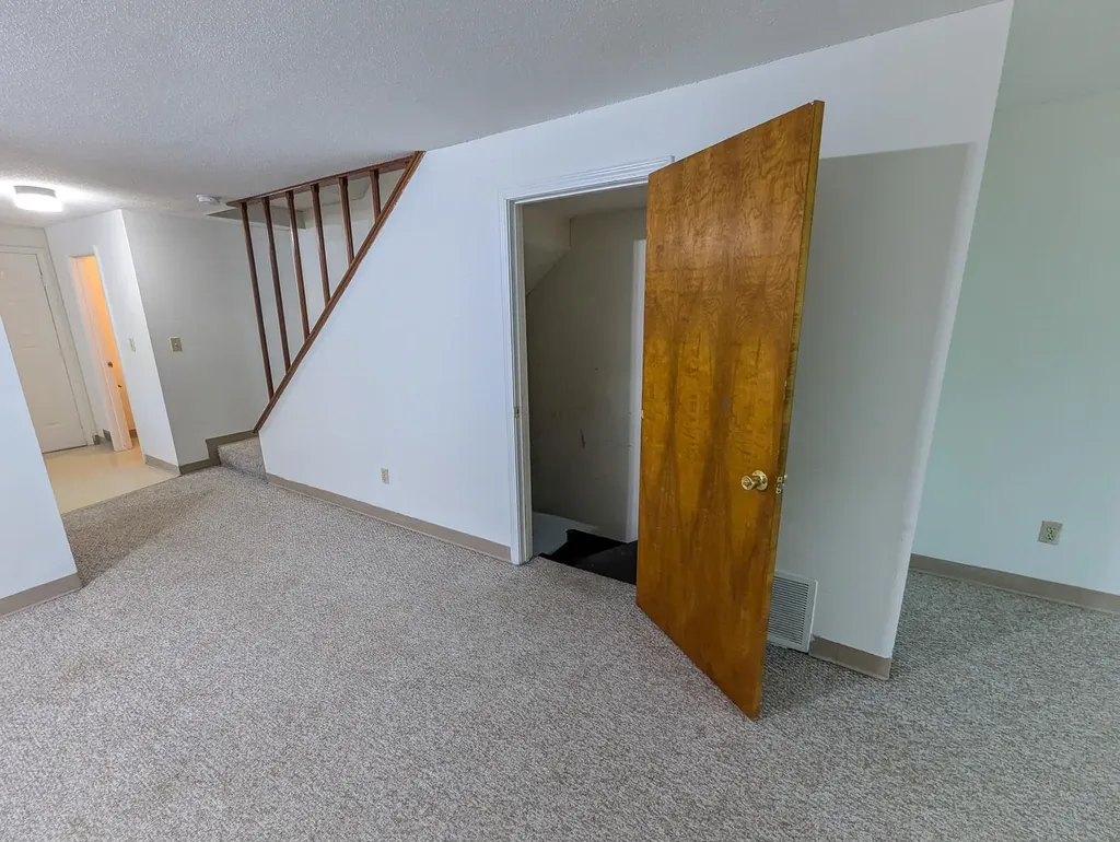 54 Merrimack Drive Merrimack NH 03054