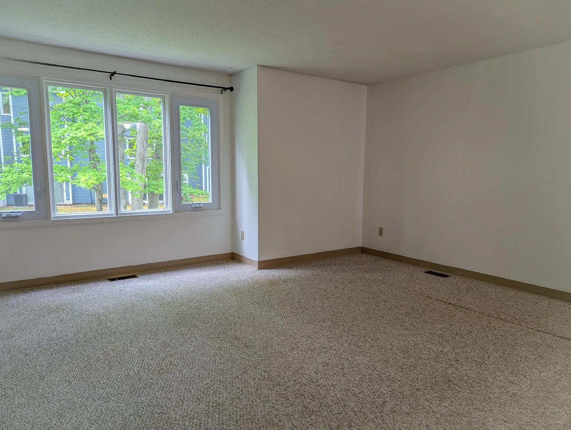 54 Merrimack Drive Merrimack NH 03054
