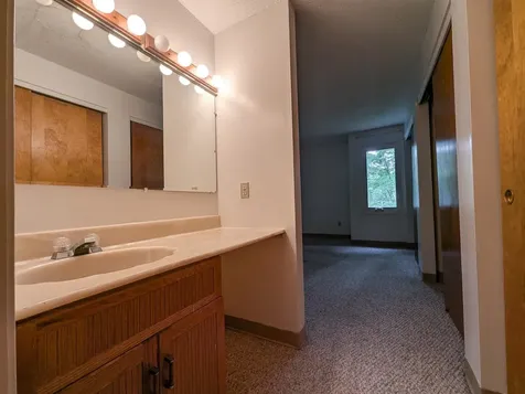54 Merrimack Drive Merrimack NH 03054