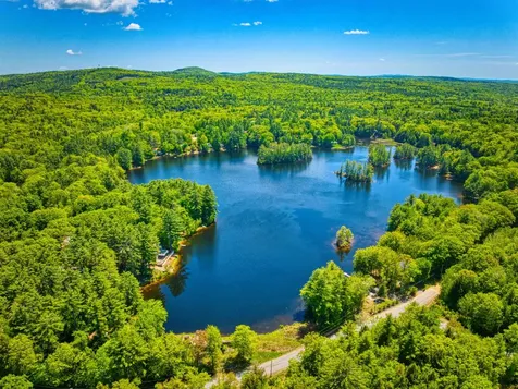408 Brown Hill Road Belmont NH 03220