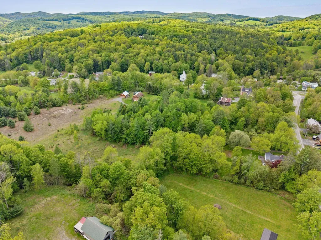 61 Academy Circle Highway Woodstock VT 05071