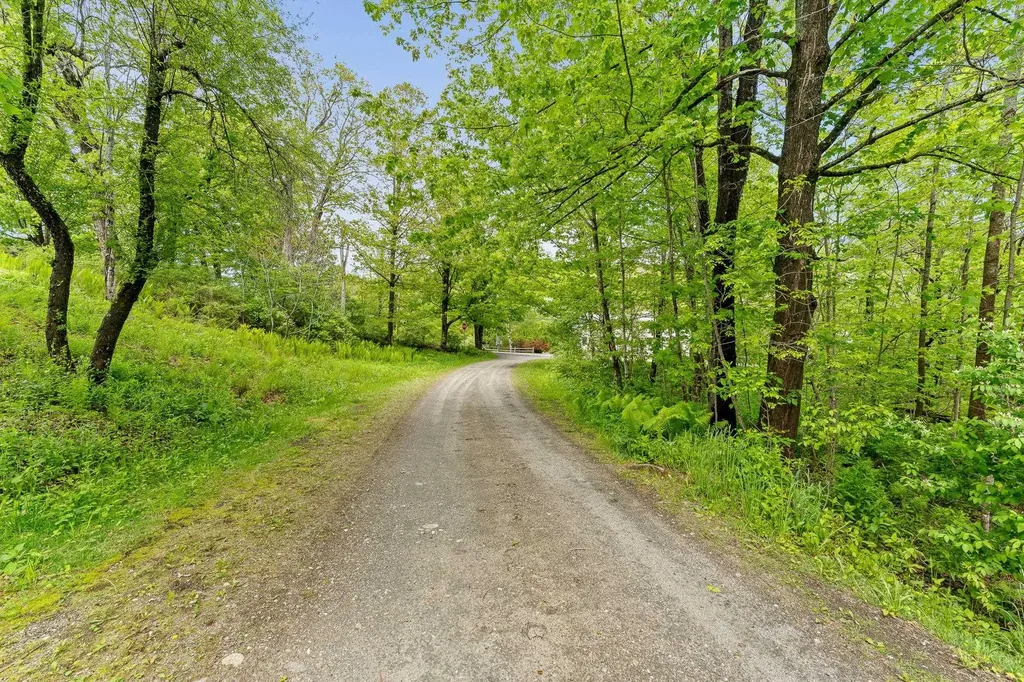 61 Academy Circle Highway Woodstock VT 05071