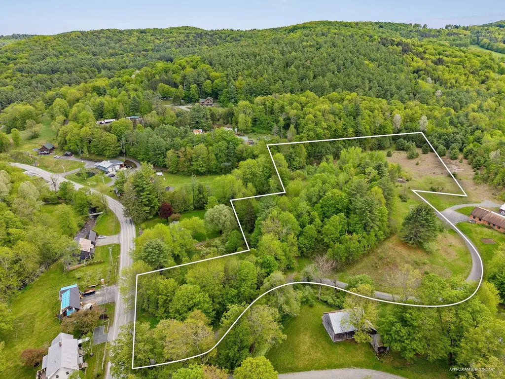 61 Academy Circle Highway Woodstock VT 05071