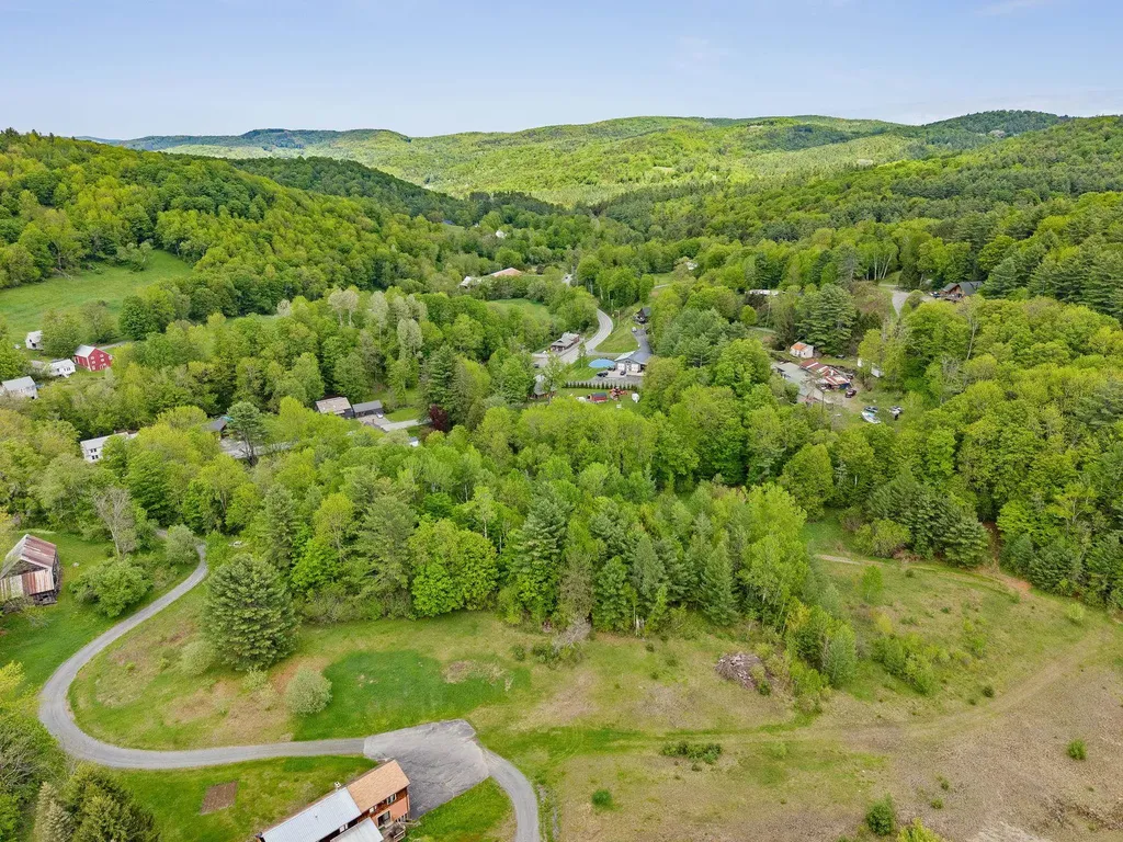 61 Academy Circle Highway Woodstock VT 05071