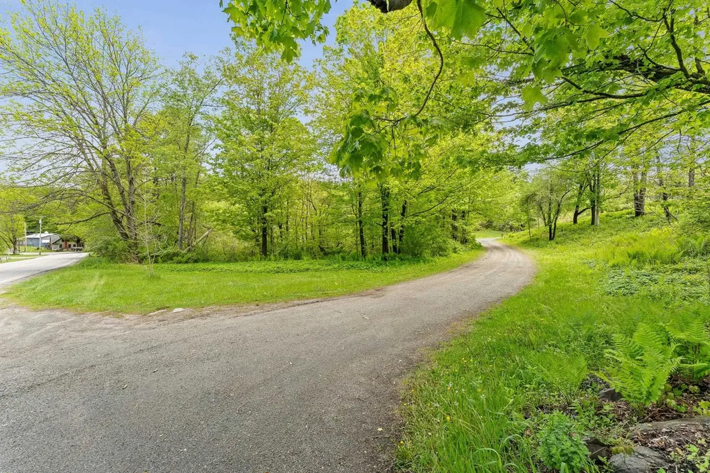61 Academy Circle Highway Woodstock VT 05071