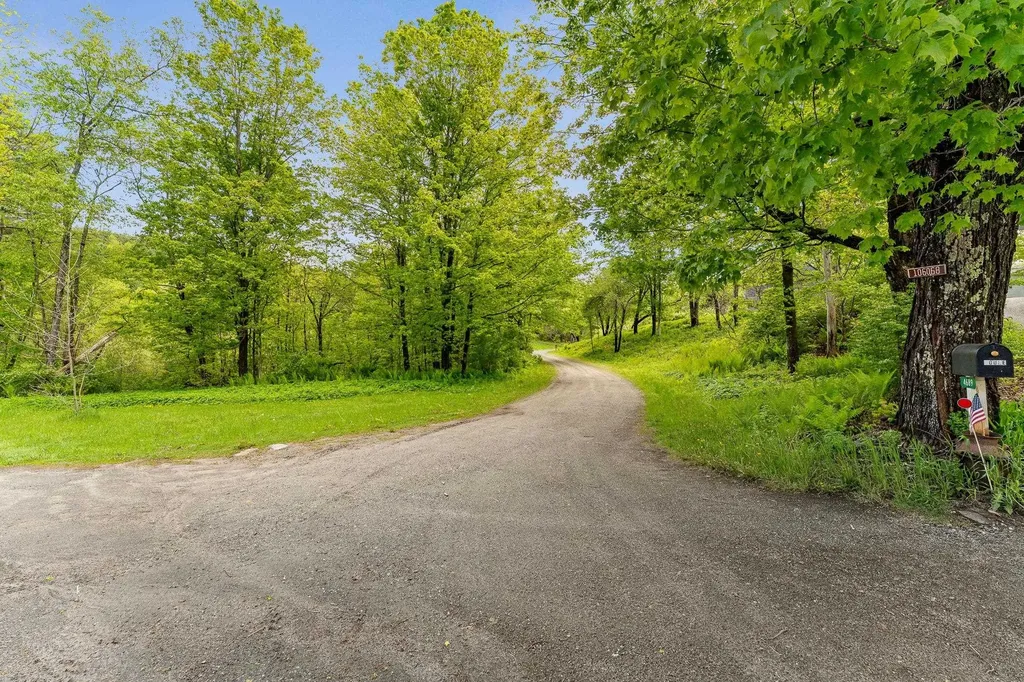 61 Academy Circle Highway Woodstock VT 05071