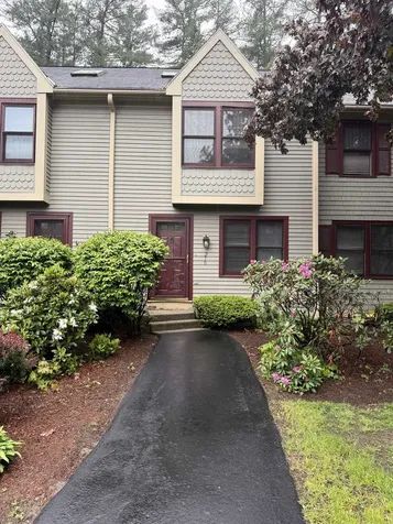 210 Bartemus Trail Nashua NH 03062