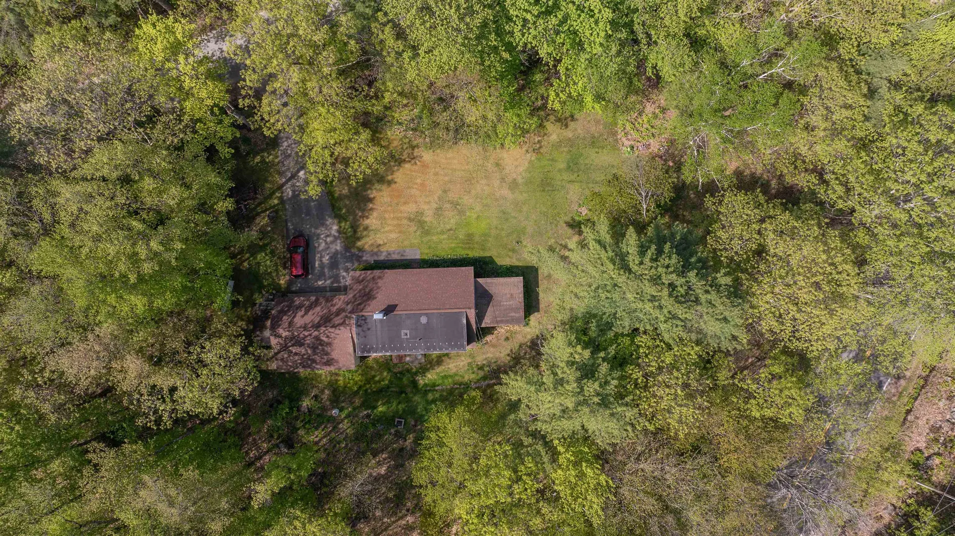 186 Old Bennington Road Greenfield NH 03047
