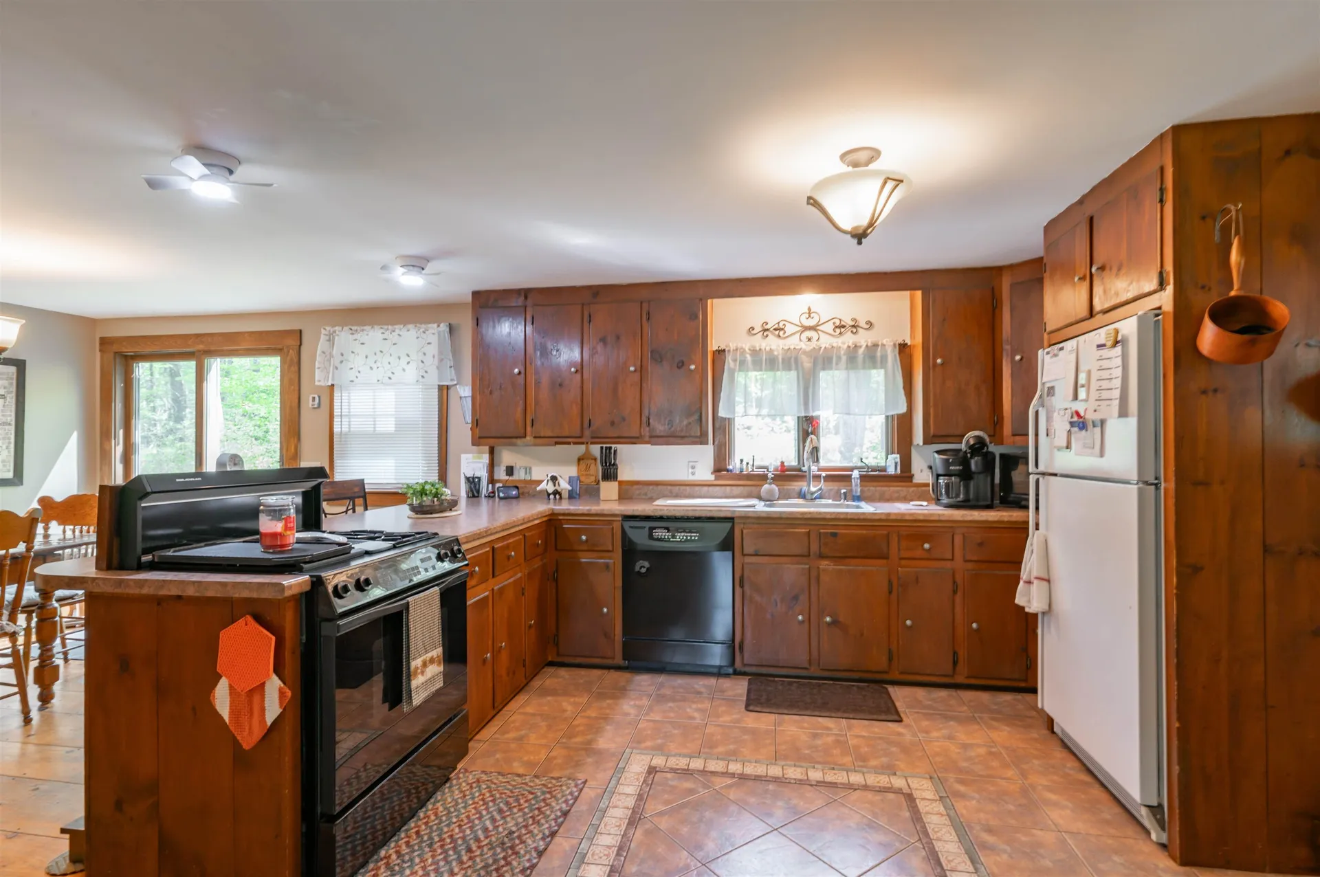 186 Old Bennington Road Greenfield NH 03047