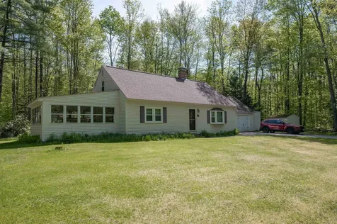 186 Old Bennington Road Greenfield NH 03047