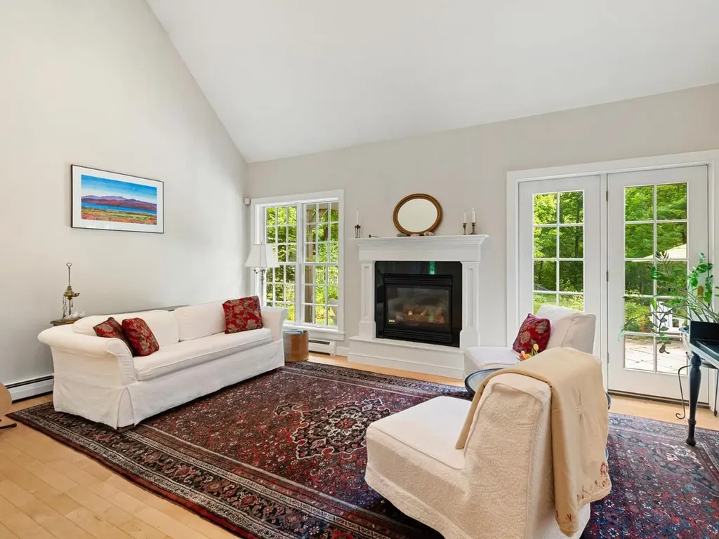86 Wildwood Court Shelburne VT 05482