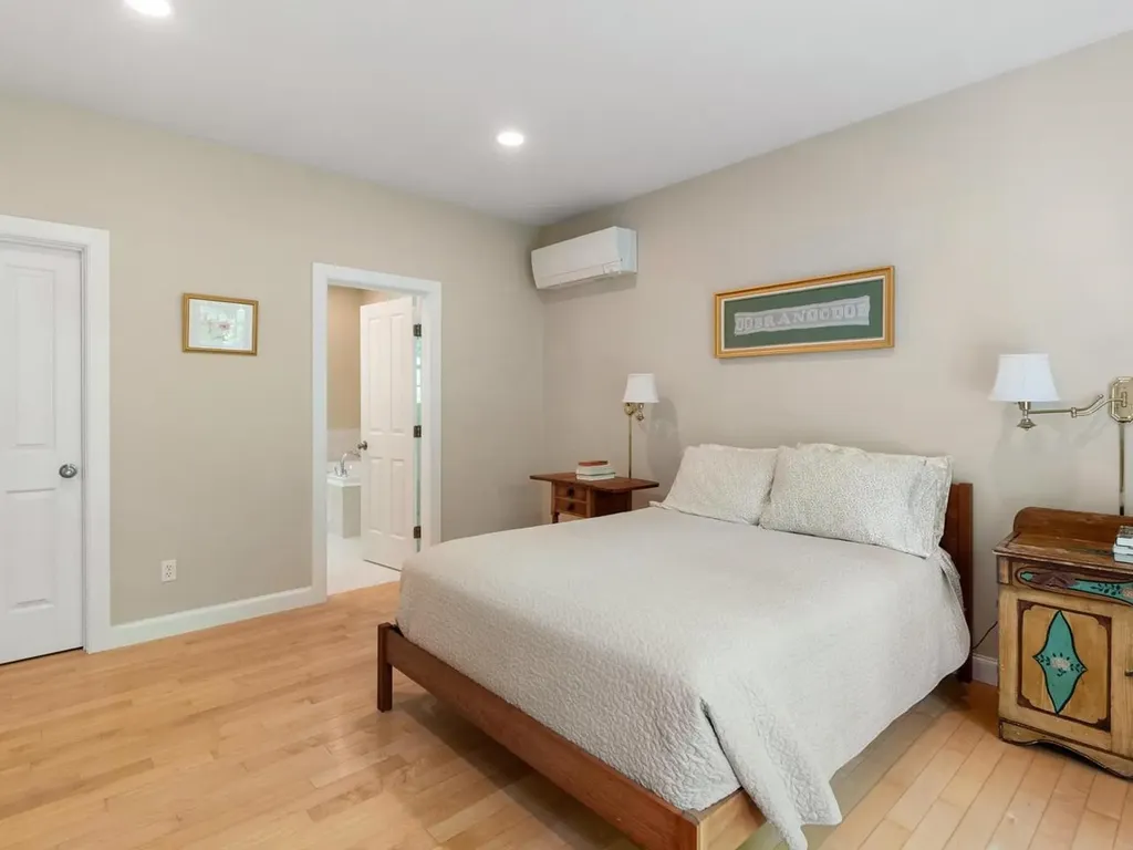 86 Wildwood Court Shelburne VT 05482