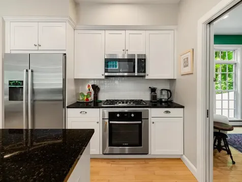 86 Wildwood Court Shelburne VT 05482