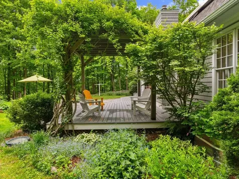 86 Wildwood Court Shelburne VT 05482