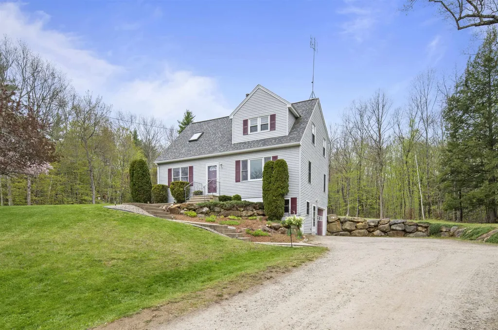 53 White Tail Drive Epsom NH 03234