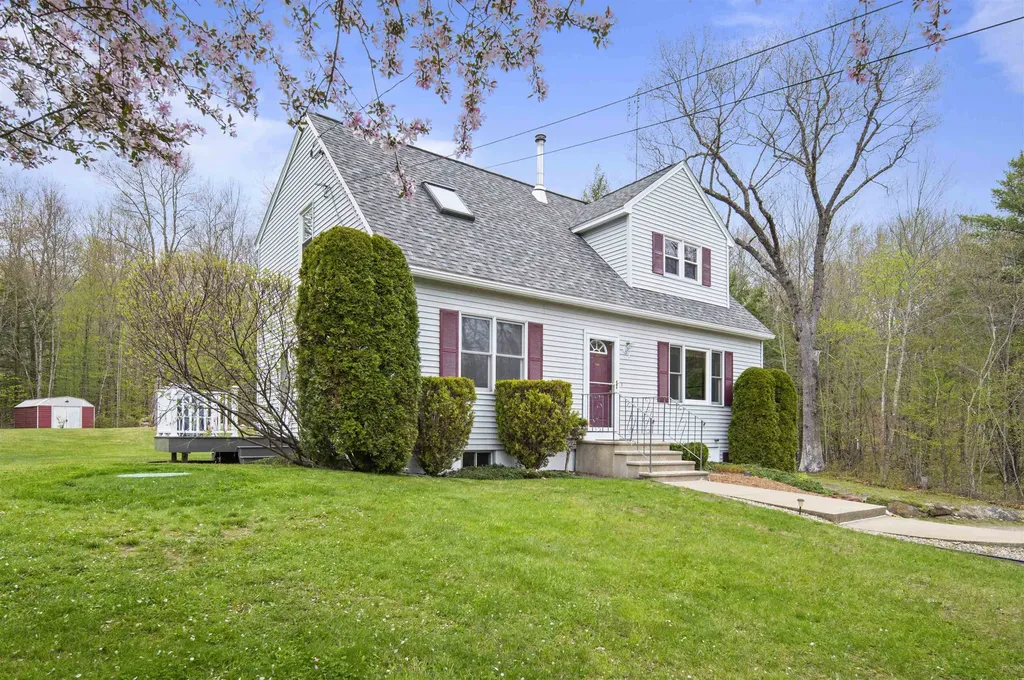 53 White Tail Drive Epsom NH 03234