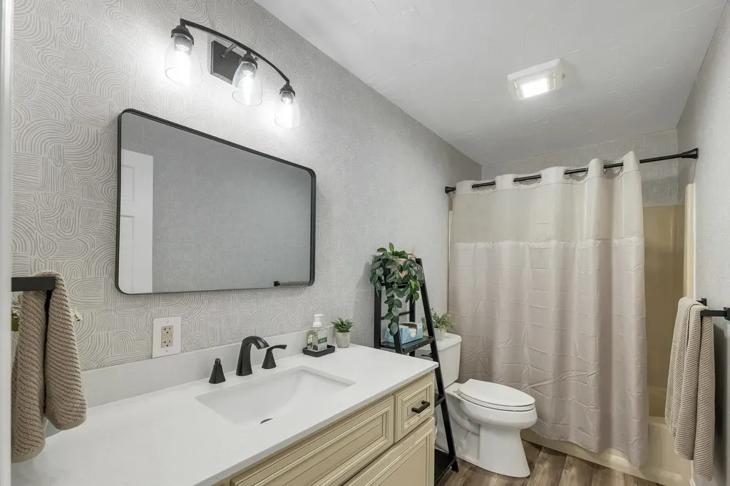 101 Woodland Avenue Gilford NH 03249