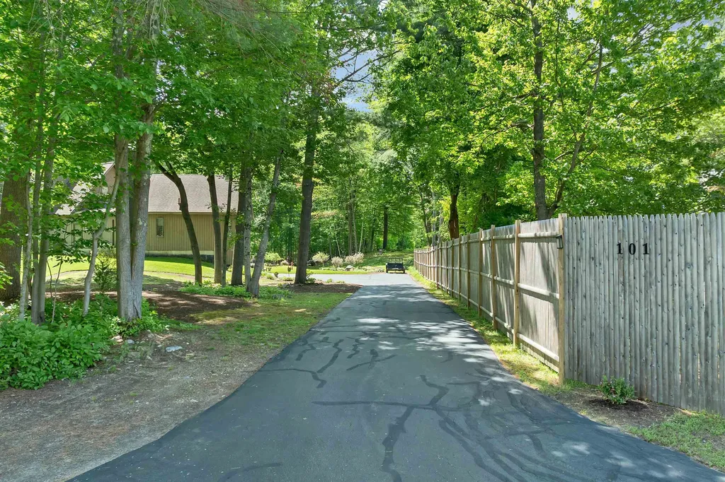 101 Woodland Ave Avenue Gilford NH 03249
