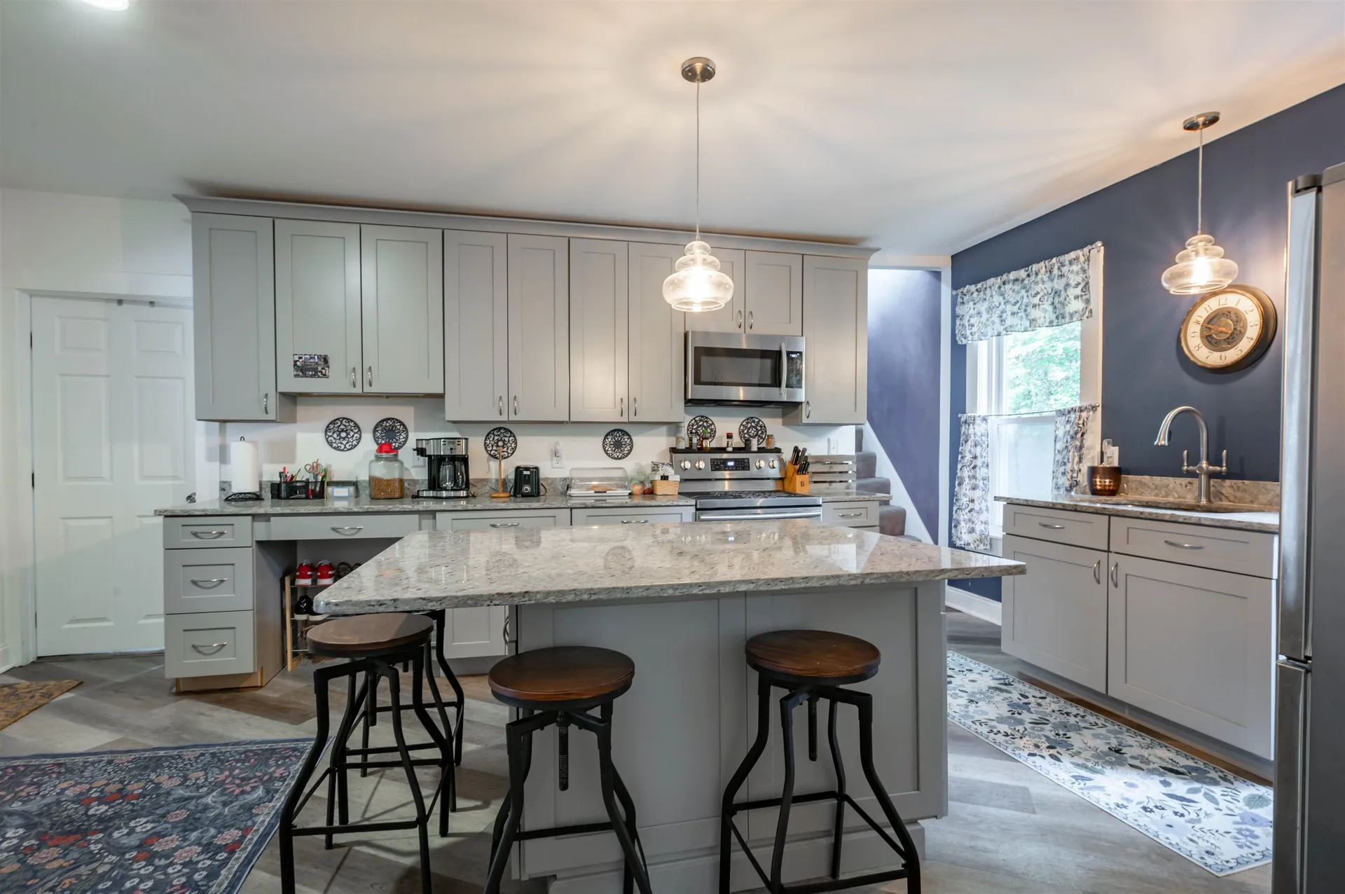 337 Roxbury Street Keene NH 03431