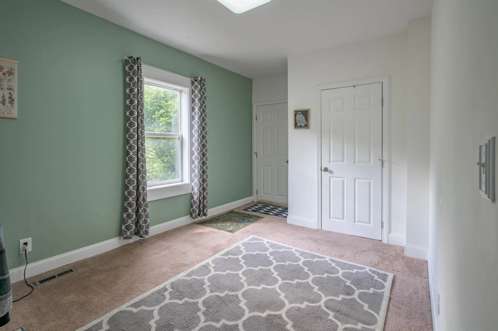 337 Roxbury Street Keene NH 03431