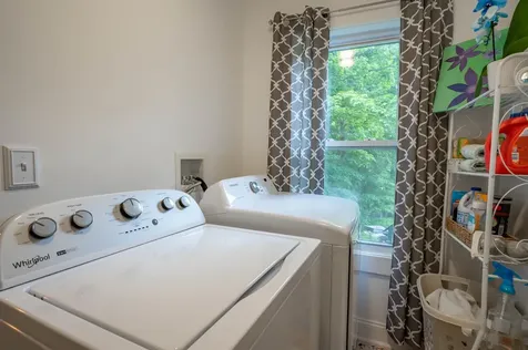 337 Roxbury Street Keene NH 03431