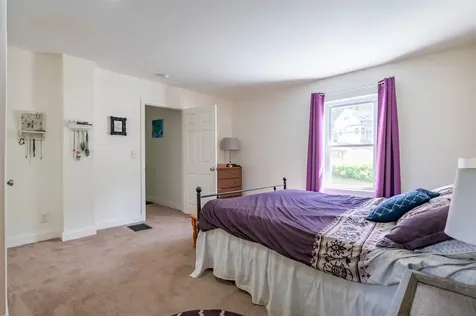 337 Roxbury Street Keene NH 03431