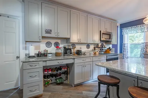 337 Roxbury Street Keene NH 03431