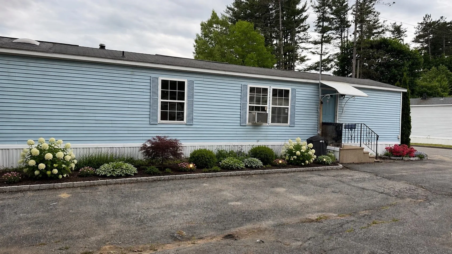 78 Thistle Way Manchester NH 03109