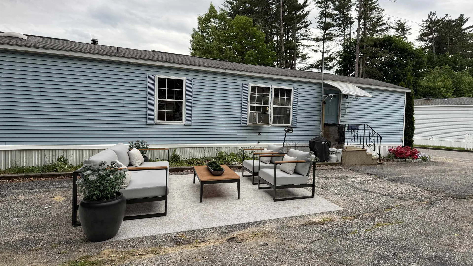 78 Thistle Way Manchester NH 03109