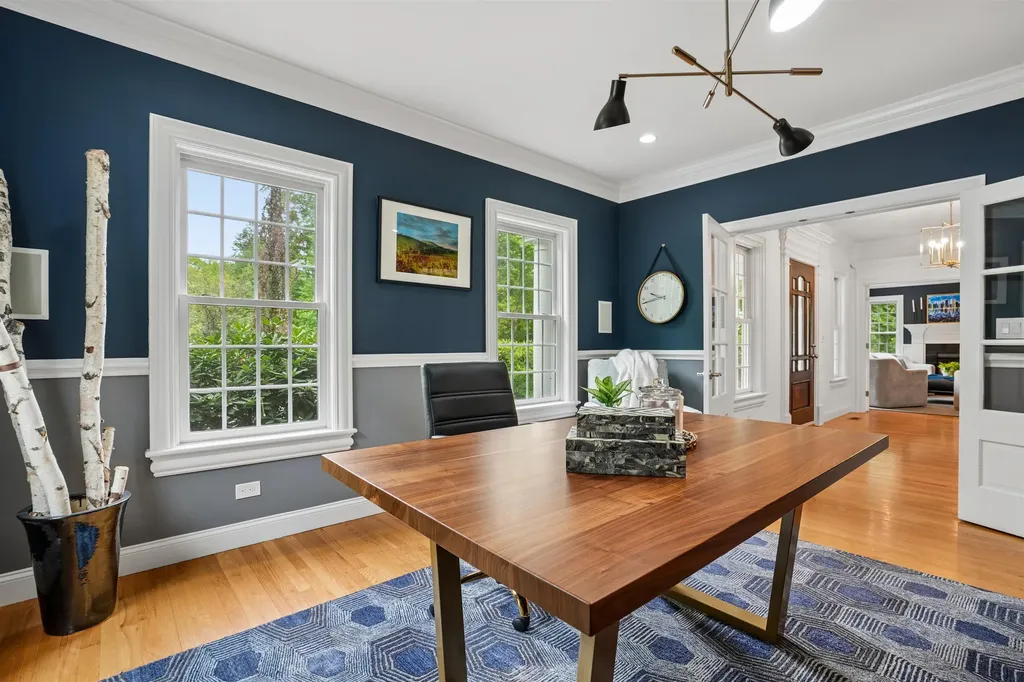 14 Aspen Lane Bedford NH 03110